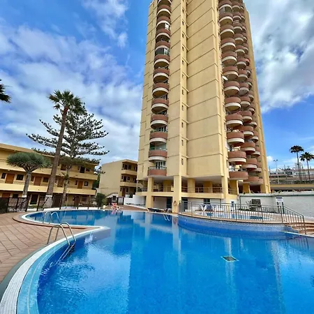 In Torres Del Sol,los Cristianos K112